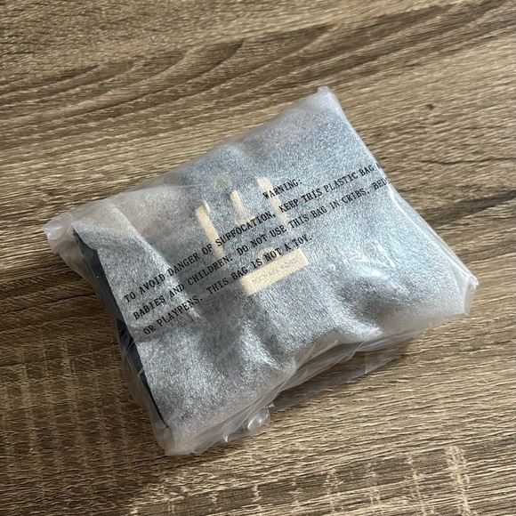 MK Colby Small Camouflage Print Calf Hair Tri-Fold Wallet NWT - Picture 7 of 7